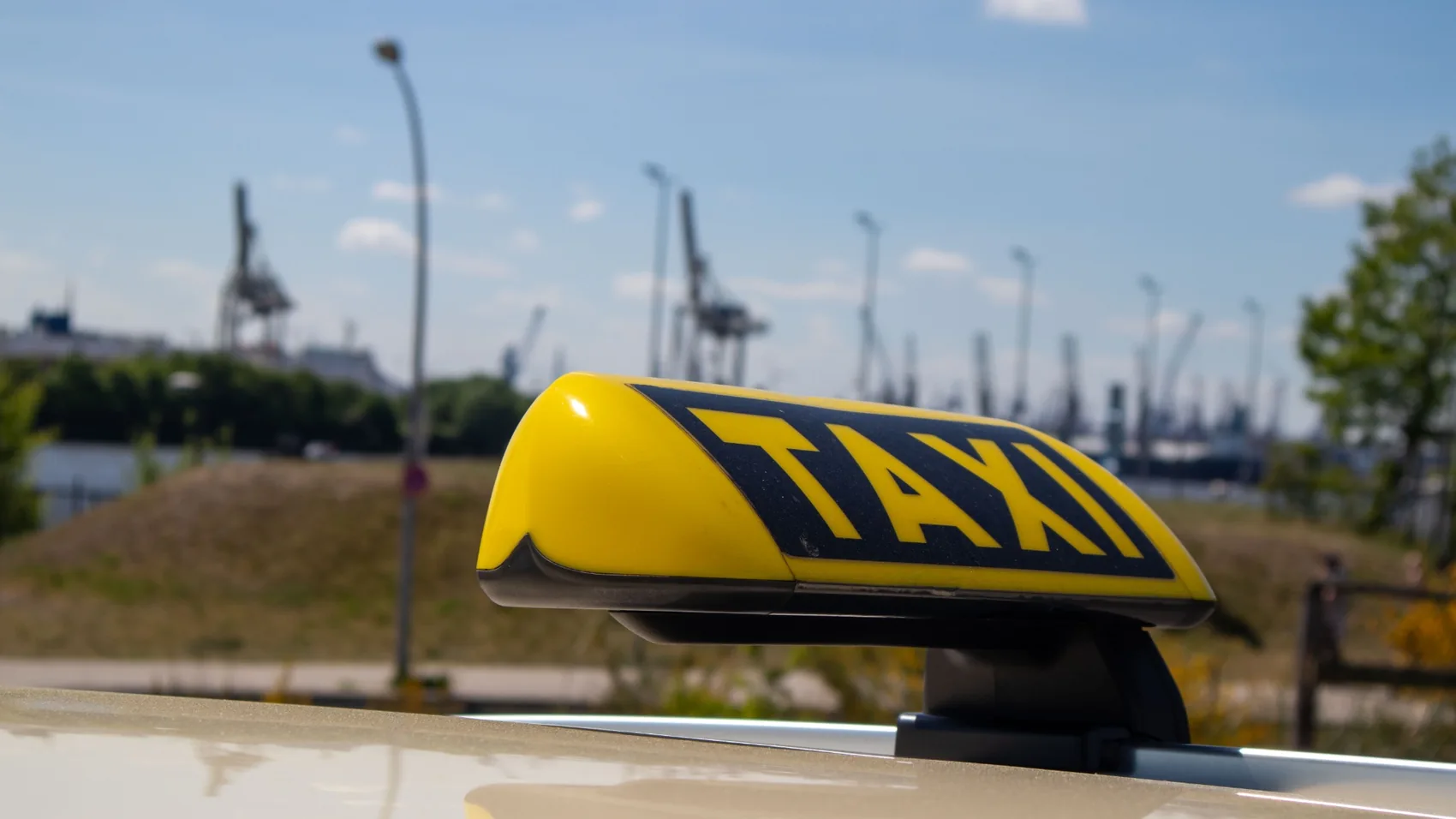 Taxi-Dachzeichen in Hamburg